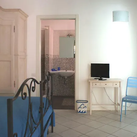 Vendégház Affittacamere La Buganvillea 3*